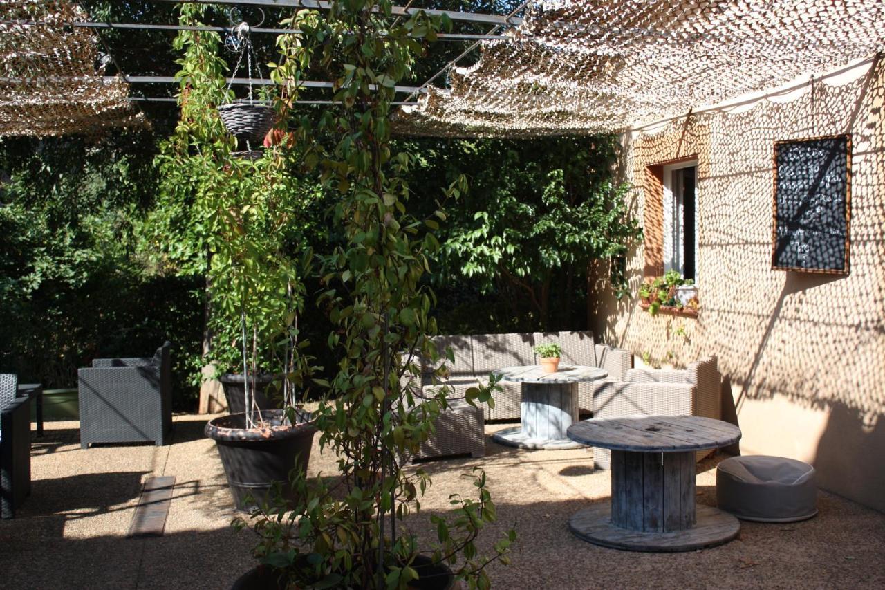 Le Clos Des Médiévales Le Thoronet Exterior foto